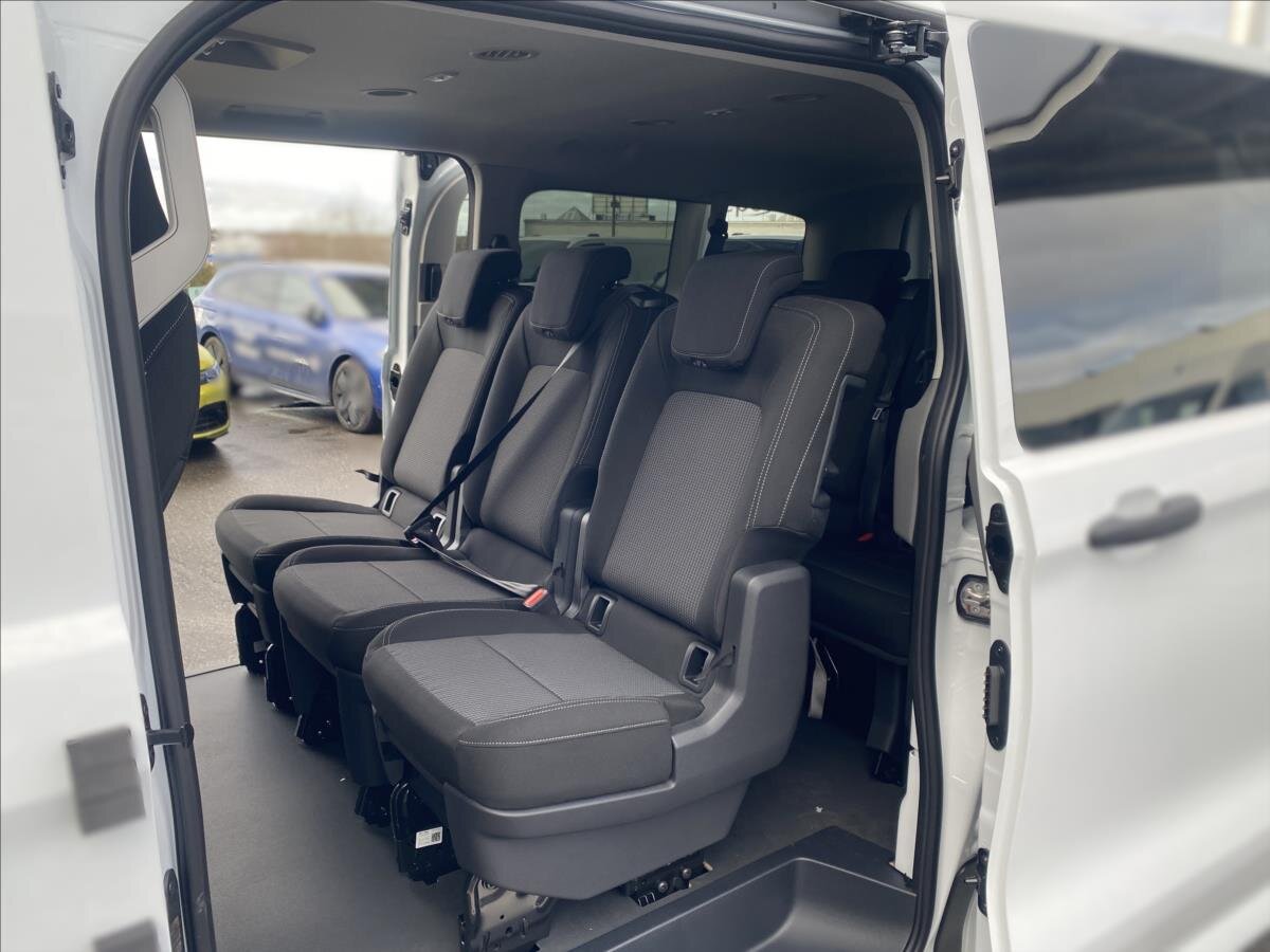 Volkswagen Transporter Kombi 2,0 l 125 kw