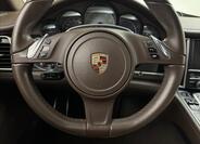 Porsche Panamera 9