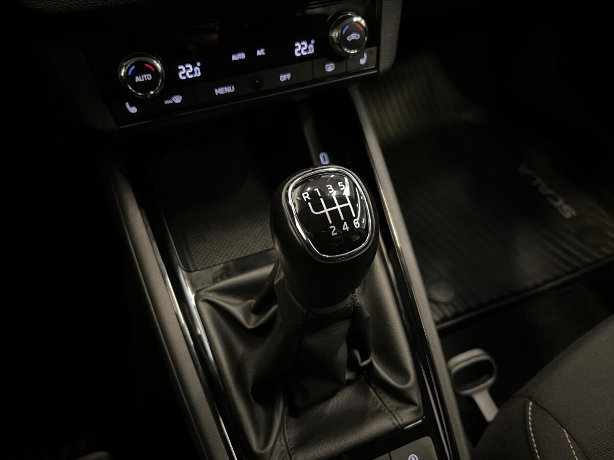 Škoda Scala Hatchback 1,6 l 85 kw