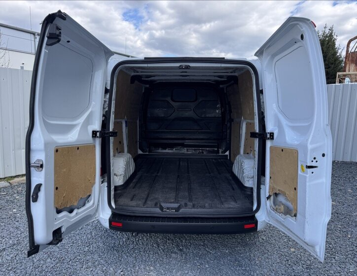 Ford Transit Custom Skříň 2,0 l 77 kw