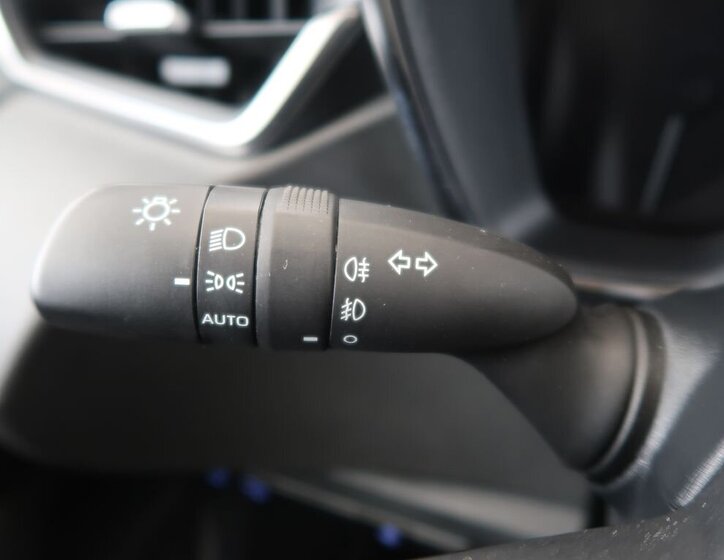 Toyota Corolla Kombi 1,8 l 72 kw