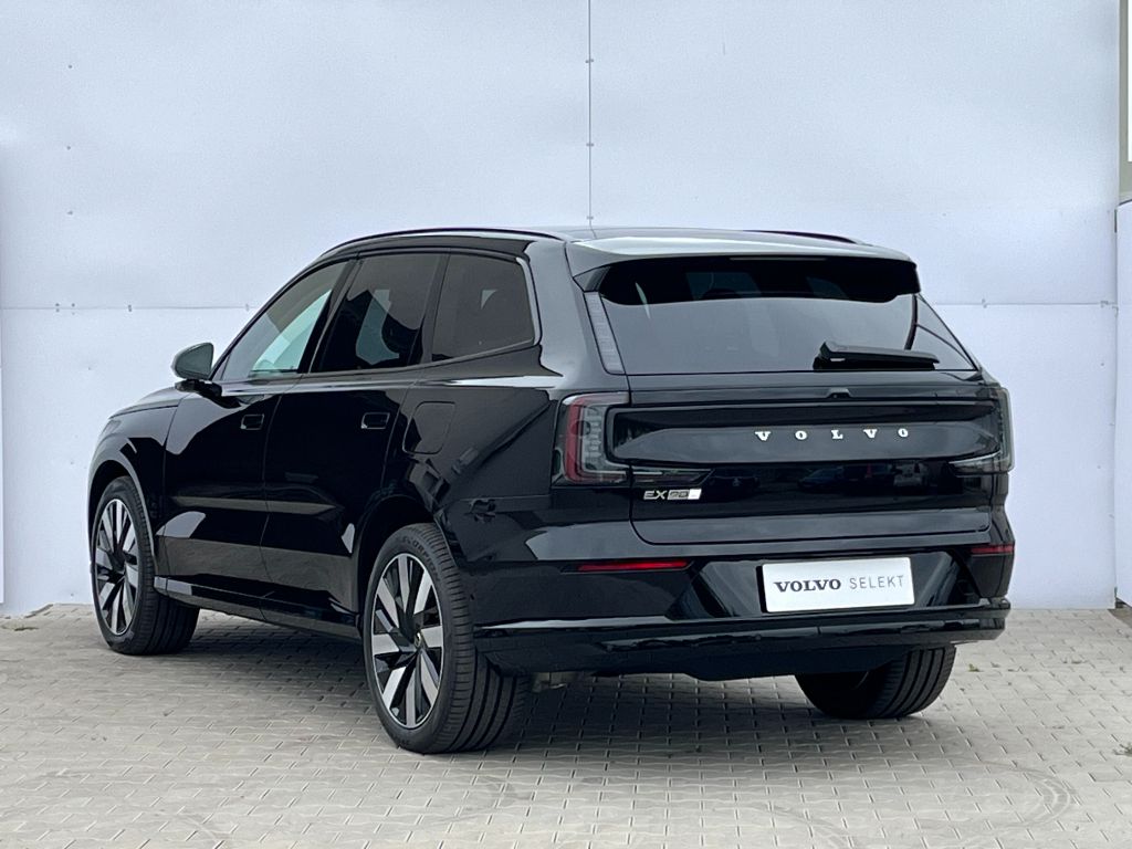 Volvo EX90