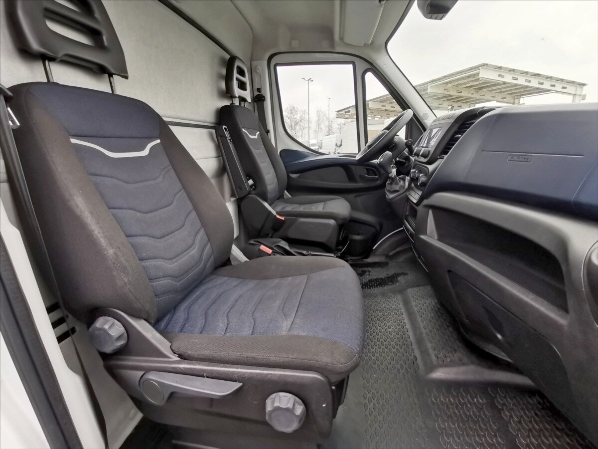 Iveco Daily Skříň 2,3 l 100 kw