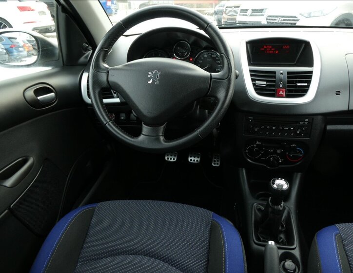 Peugeot 206 Hatchback 1,1 l 44 kw