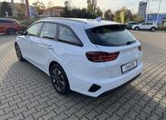 KIA Ceed 5