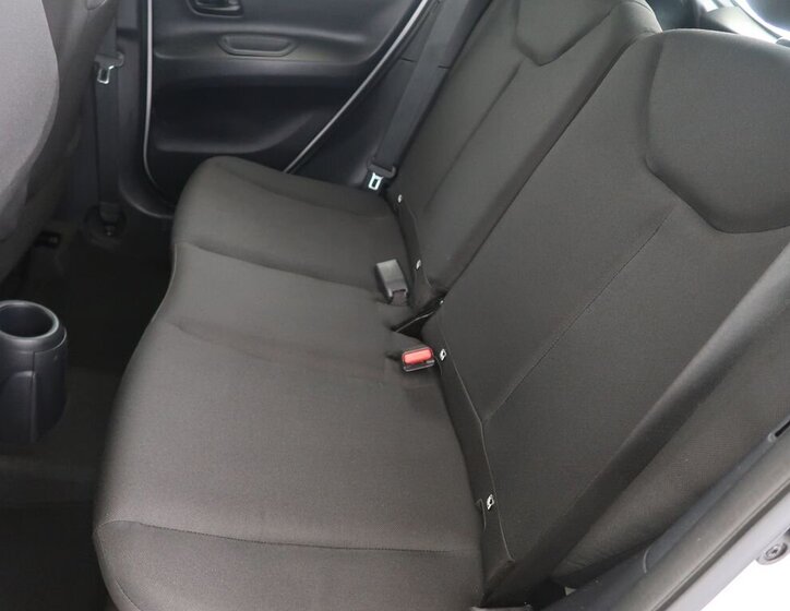 Toyota Aygo Hatchback 998,0 53 kw