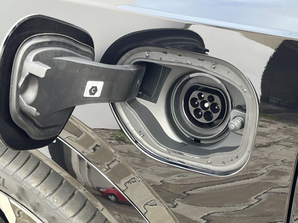 Volvo XC90 SUV 2,0 l 335 kw