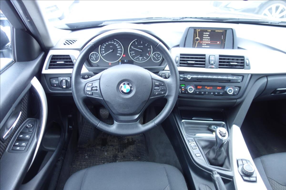 BMW Řada 3 Sedan 2,0 l 105 kw