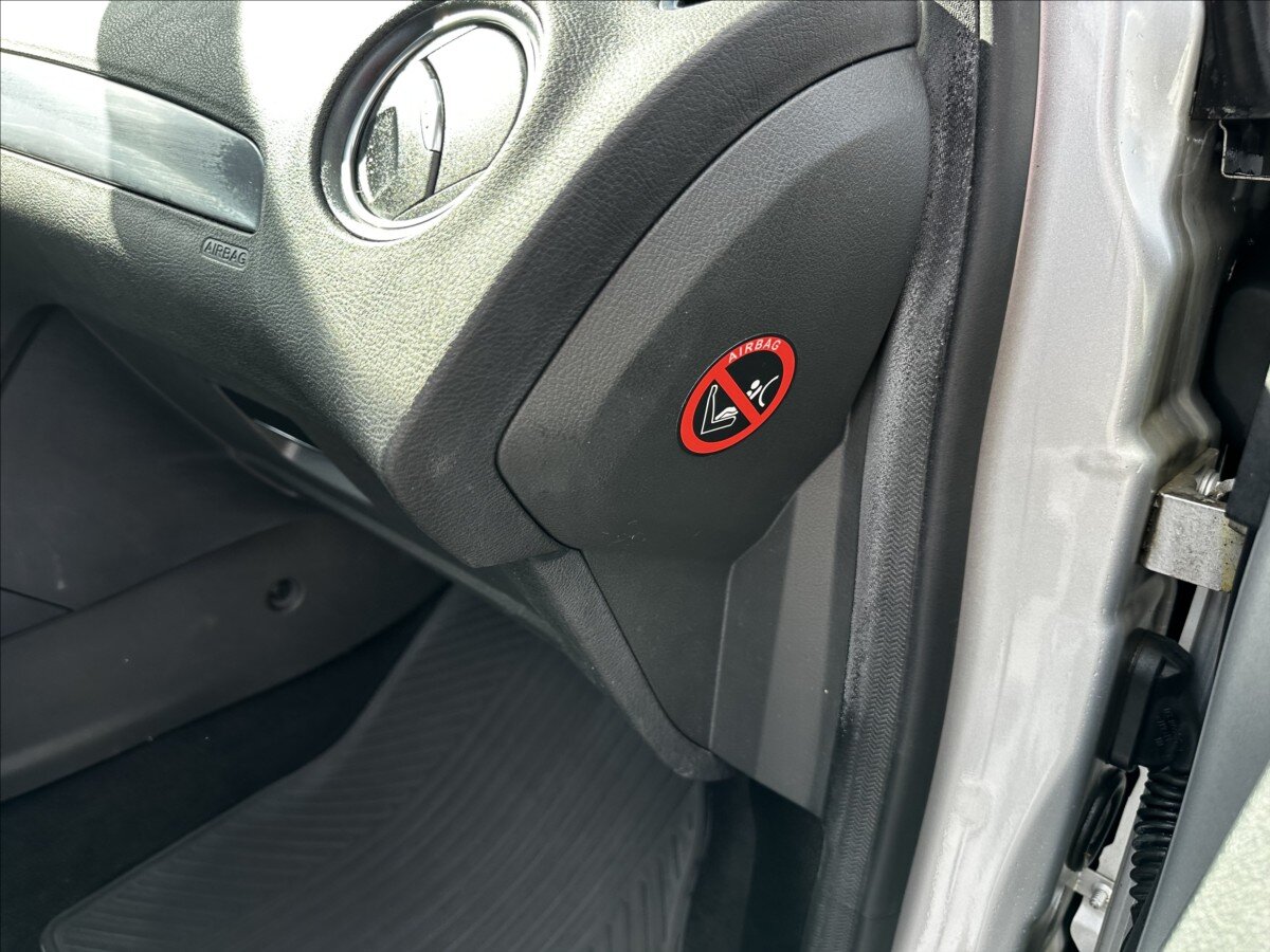 Ford Mondeo Kombi 2,0 l 103 kw