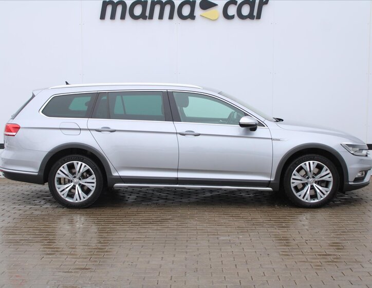 Volkswagen Passat Kombi 2,0 l 176 kw