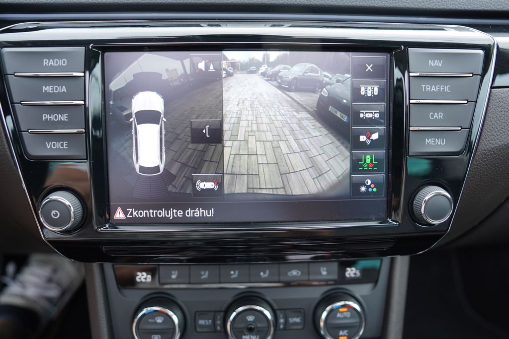 Škoda Superb Kombi 2,0 l 140 kw