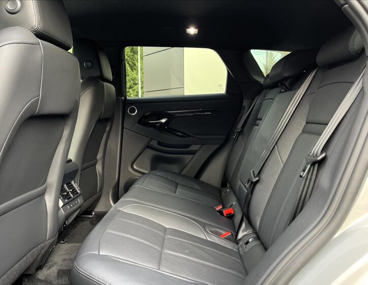 Land Rover Range Rover Evoque 18