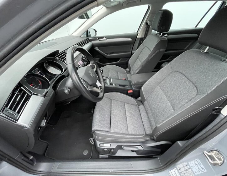 Volkswagen Passat Kombi 2,0 l 110 kw