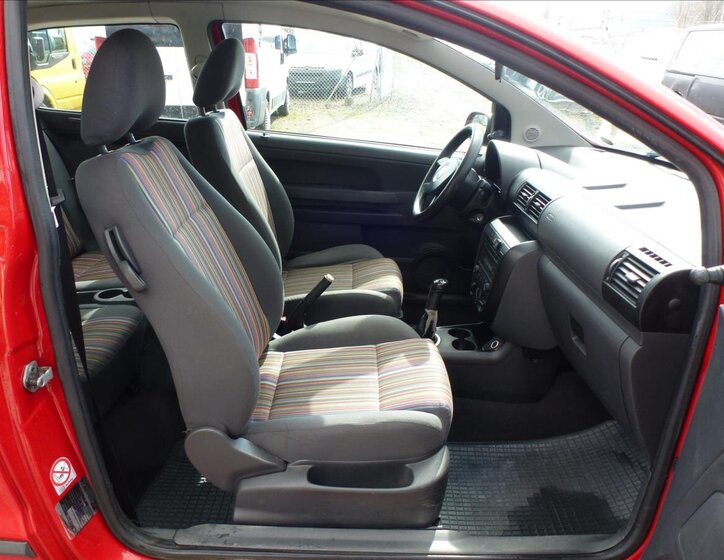 Volkswagen Fox Hatchback 1,2 l 40 kw