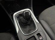 Opel Insignia Sedan / Limuzína 2,0 l 118 kw