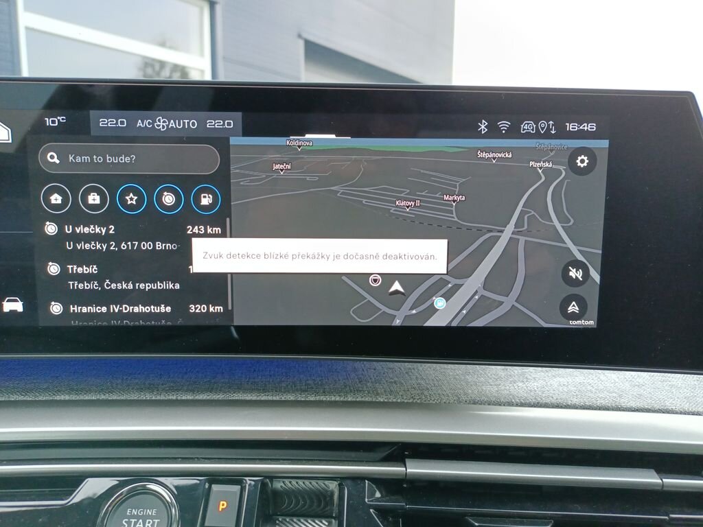 Peugeot 3008 SUV / Terénní 1,2 l 100 kw