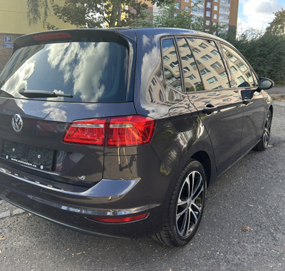 Volkswagen Golf Sportsvan 4