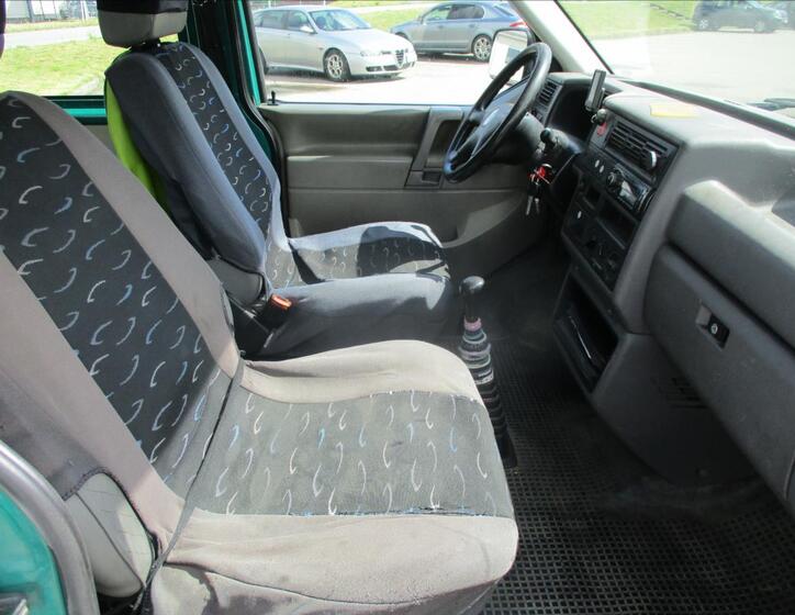 Volkswagen Transporter 14