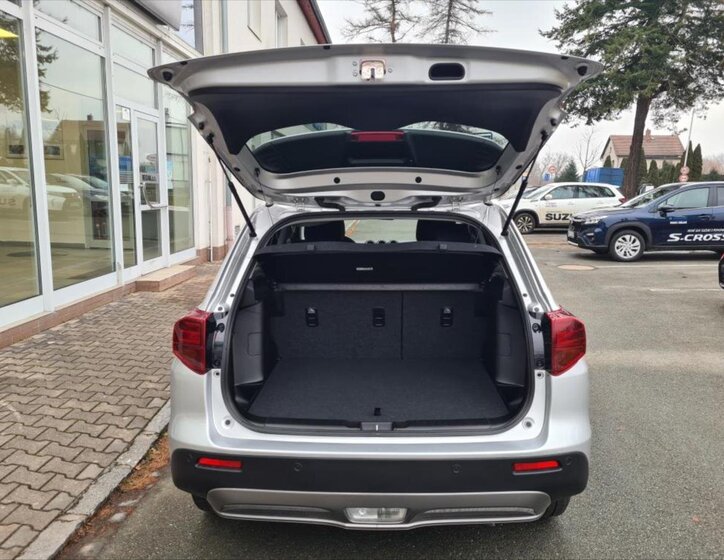 Suzuki Vitara Hatchback 1,4 l 81 kw