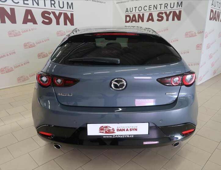 Mazda 3 Hatchback 2,0 l 110 kw