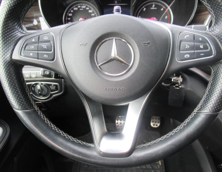 Mercedes-Benz Třídy V 15