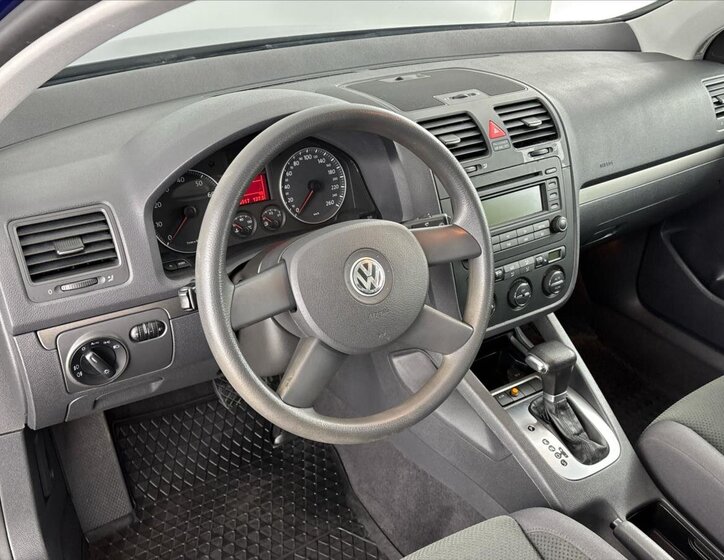 Volkswagen Golf Hatchback 1,6 l 75 kw