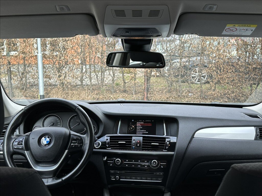 BMW X3 SUV / Terénní 2,0 l 180 kw