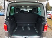 Volkswagen Multivan 11