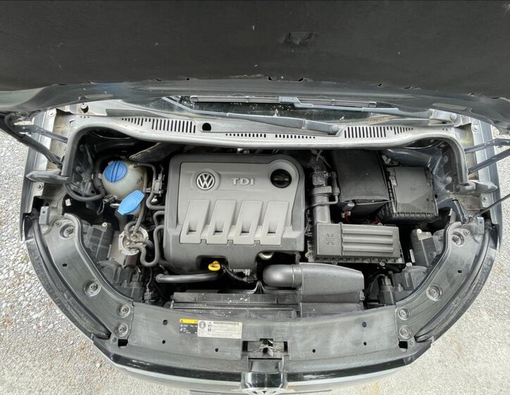 Volkswagen Touran MPV 1,6 l 66 kw