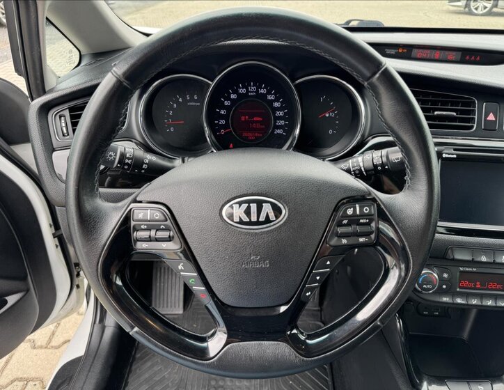 KIA Ceed Hatchback 1,6 l 94 kw