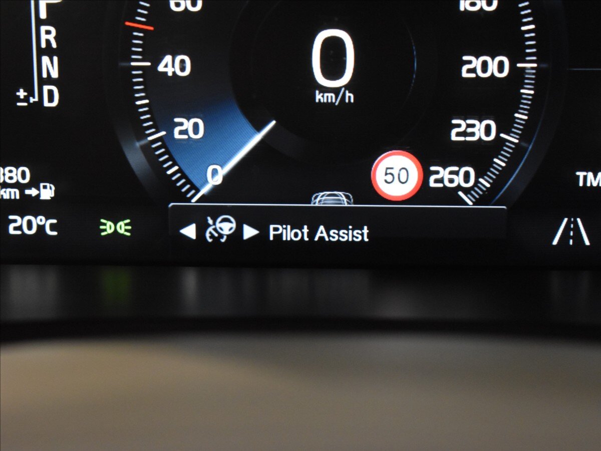 Volvo XC90 SUV 2,0 l 173 kw