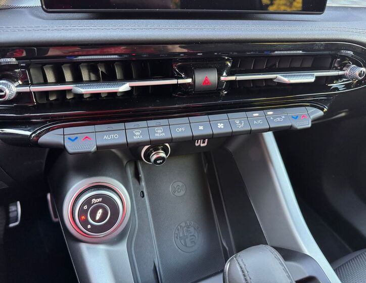 Alfa Romeo Tonale 32