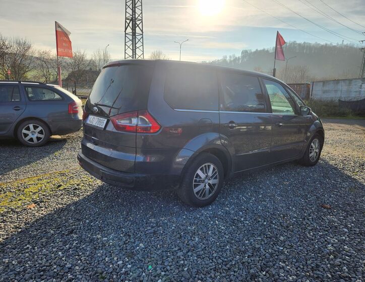 Ford Galaxy 6