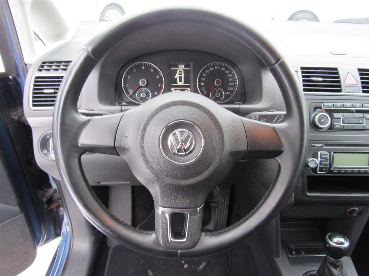 Volkswagen Touran Kombi 1,2 l 77 kw