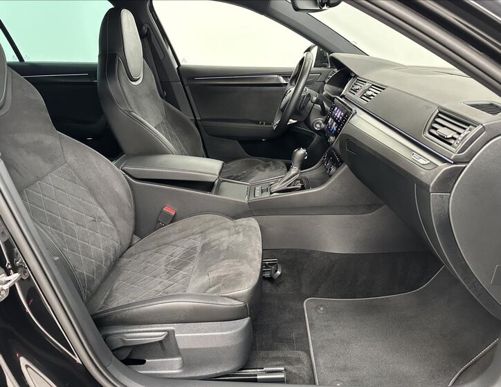 Škoda Superb Kombi 2,0 l 147 kw