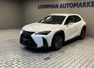 Lexus UX 300h 1