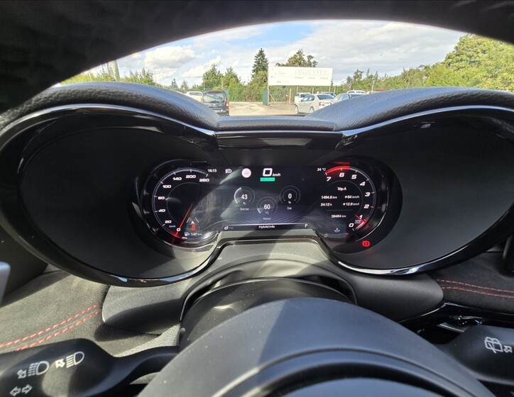 Alfa Romeo Tonale 26