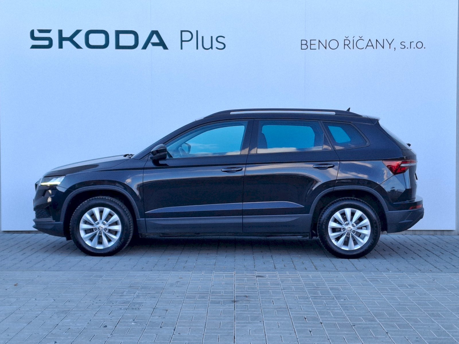 Škoda Karoq SUV / Terénní 1,5 l 110 kw