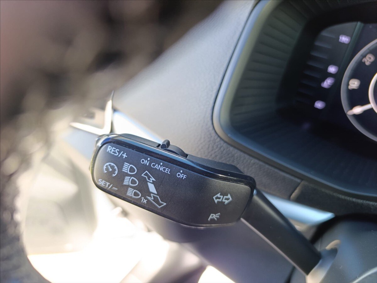 Škoda Karoq SUV / Terénní 2,0 l 110 kw