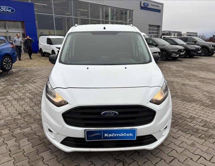 Ford Transit Connect 8