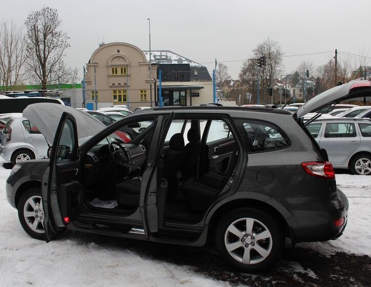 Hyundai Santa Fe SUV 2,2 l 114 kw
