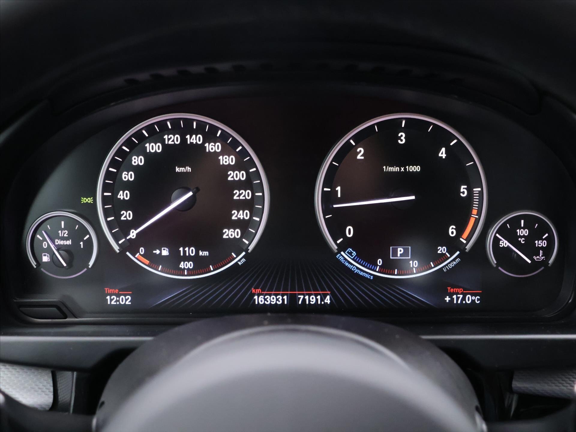 BMW X5 SUV / Terénní 3,0 l 230 kw