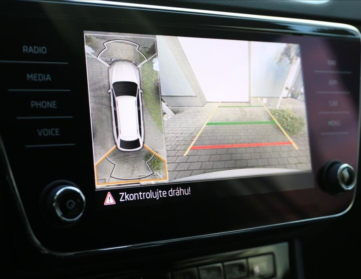 Škoda Superb Kombi 2,0 l 147 kw