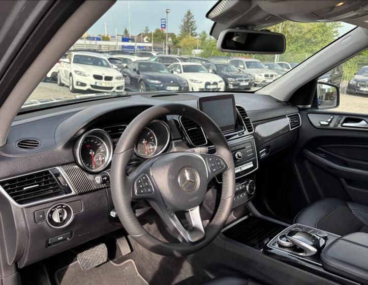 Mercedes-Benz GLE 11