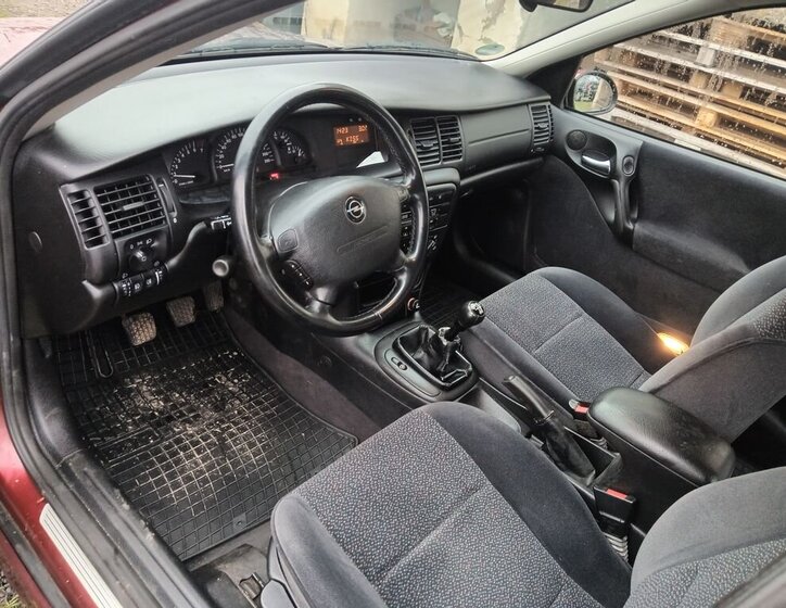 Opel Vectra 8