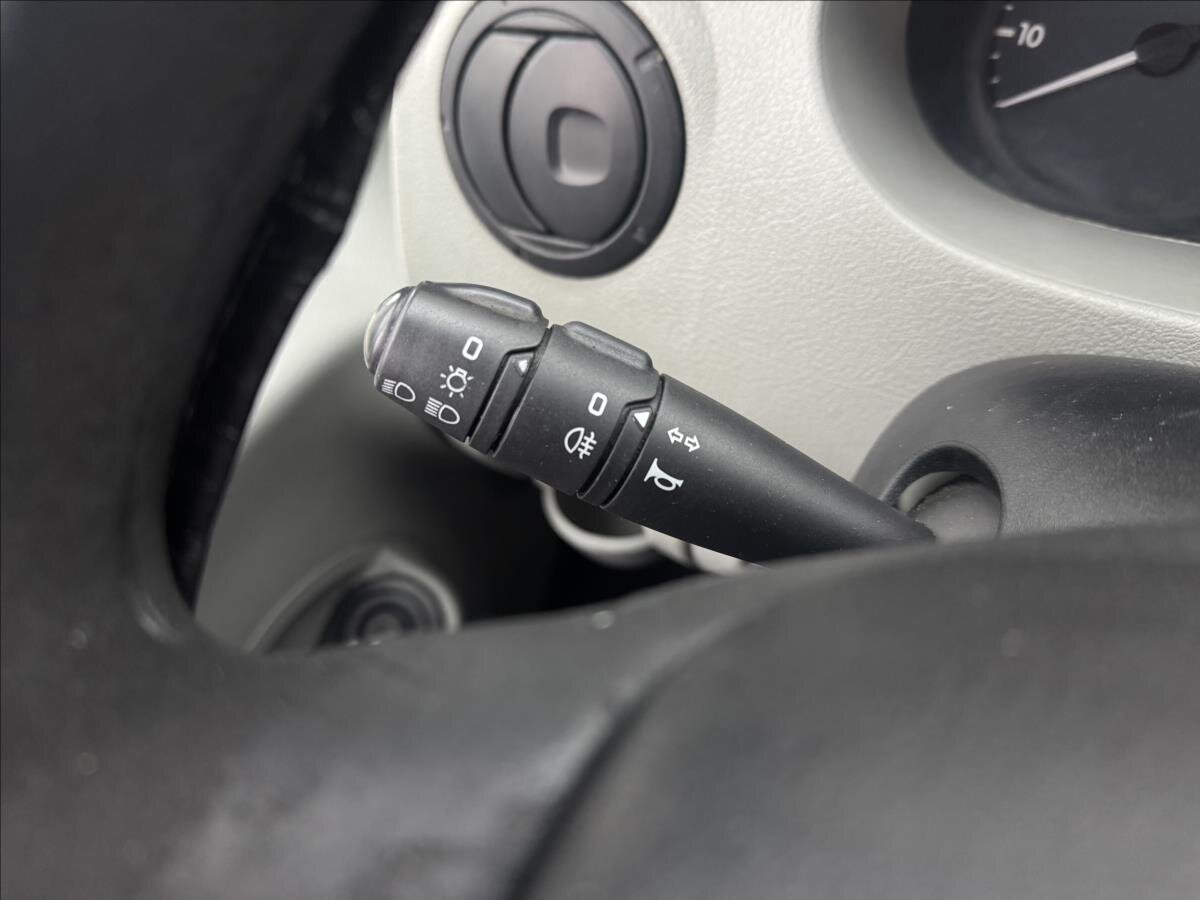 Renault Master Skříň 2,5 l 74 kw