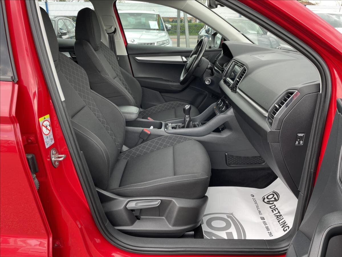 Škoda Karoq SUV 999,0 85 kw