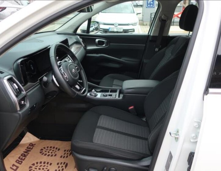 KIA Sorento SUV 1,6 l 169 kw