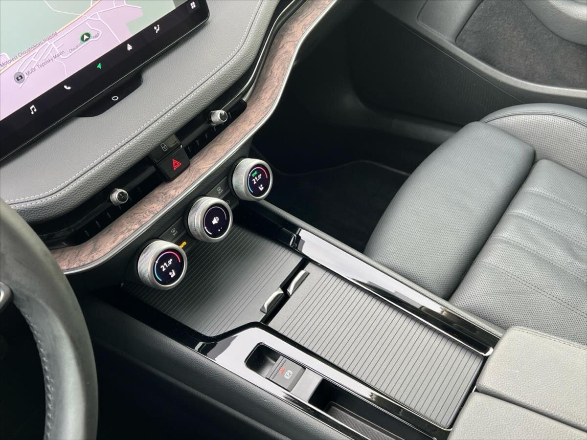 Škoda Superb Liftback 2,0 l 110 kw