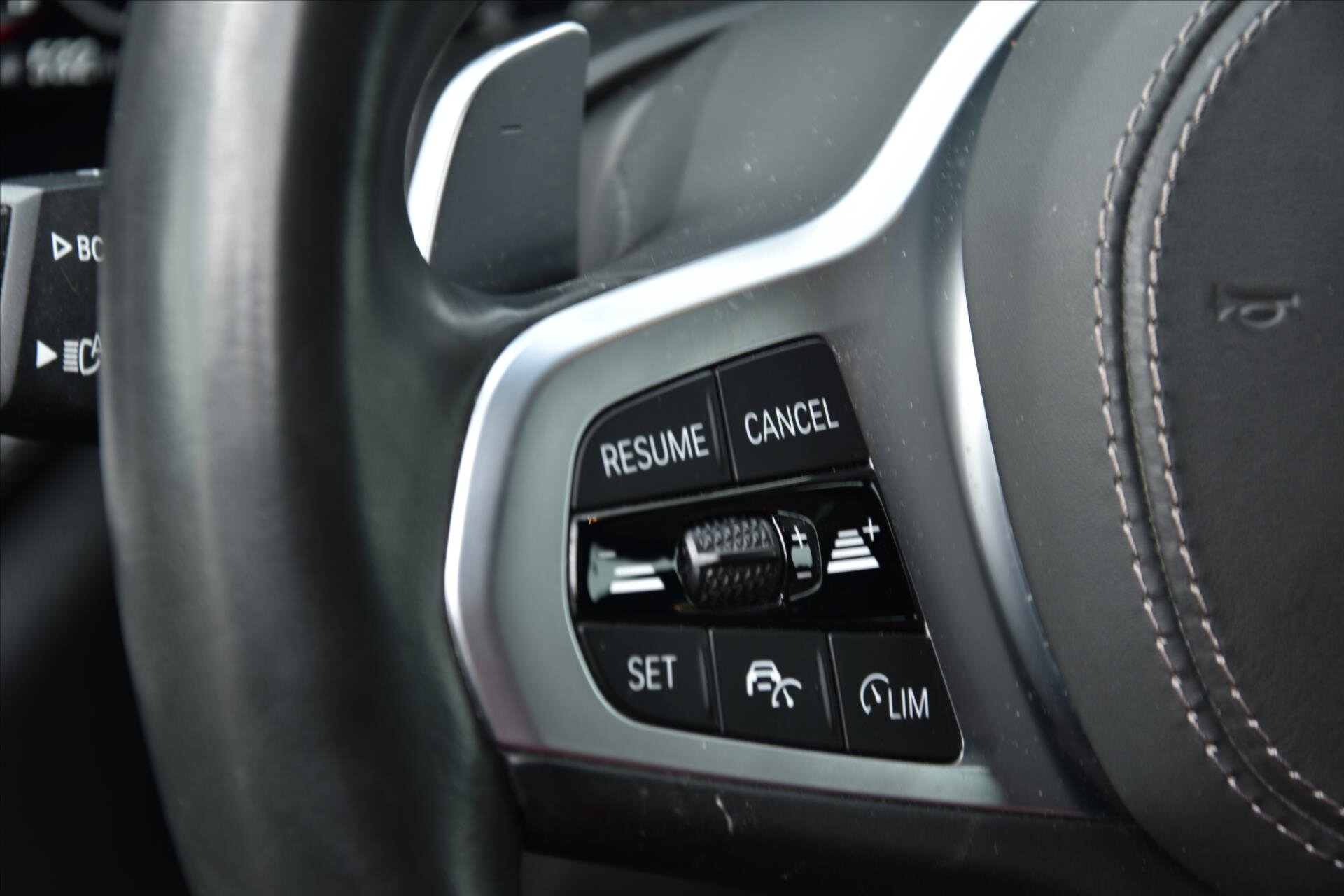 BMW X6 SUV / Terénní 4,4 l 390 kw